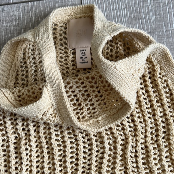 Crochet Top - Picture 4 of 4